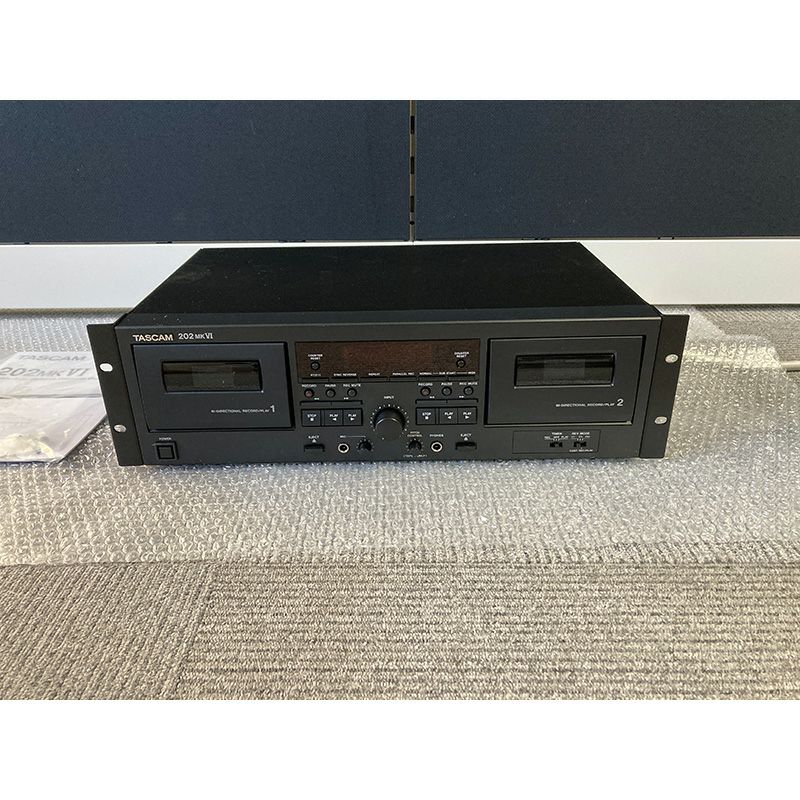 Outlet_202MK6